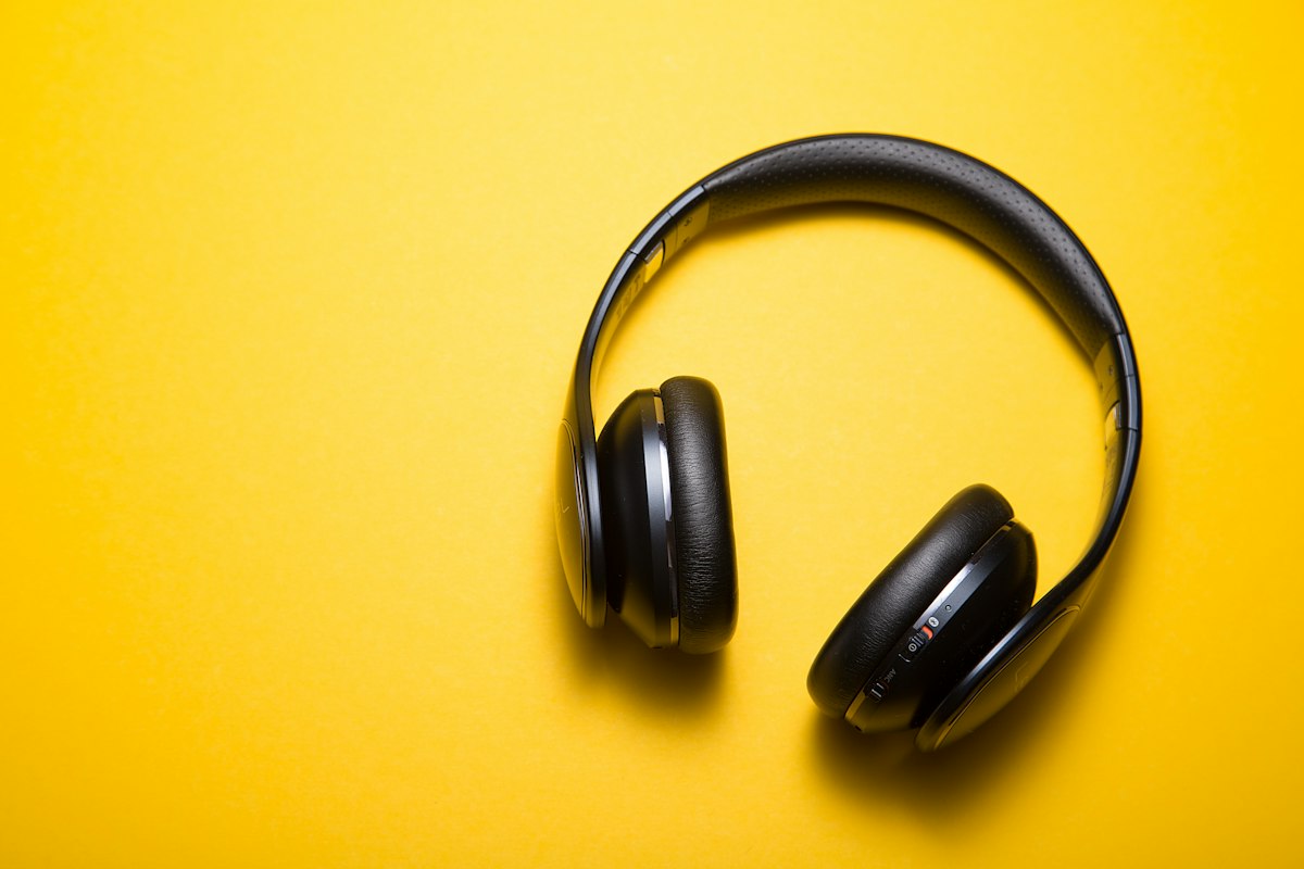 WhatsApp网页版怎么搜索聊天记录
